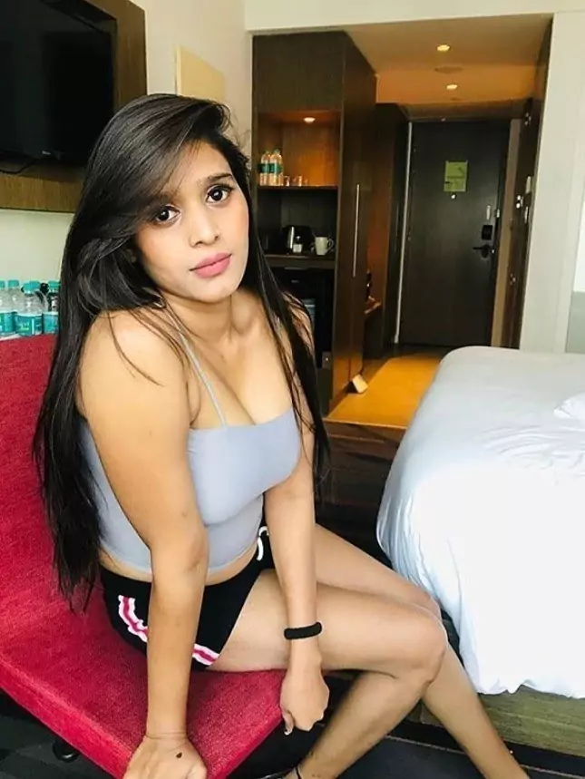 कॉल गर्ल्स सर्विस  महबूबाबाद